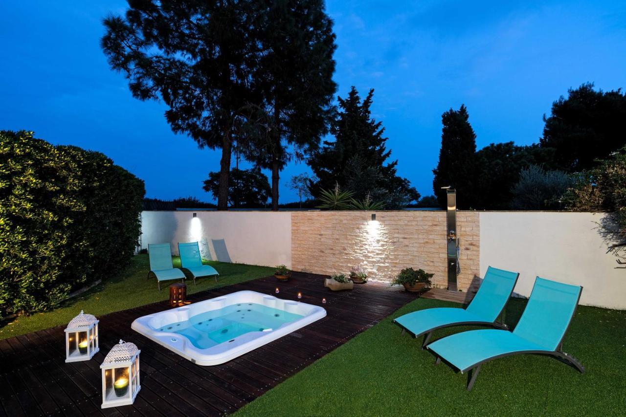 פולה Villa Lina מראה חיצוני תמונה